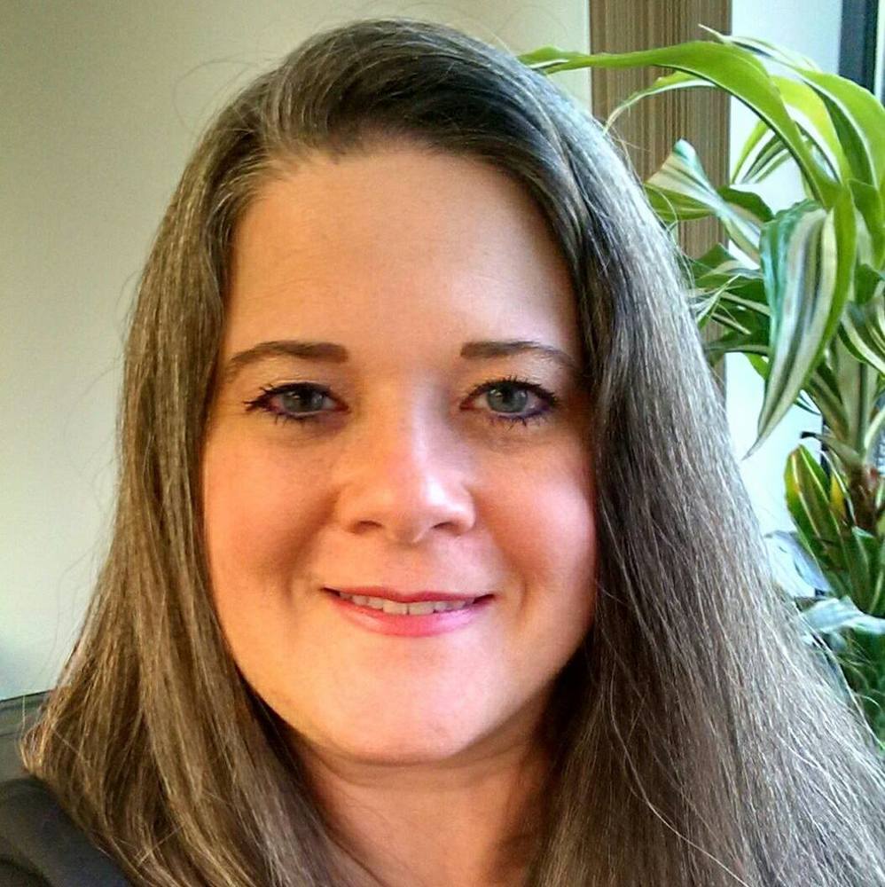 Meet your Posher, Suzanne